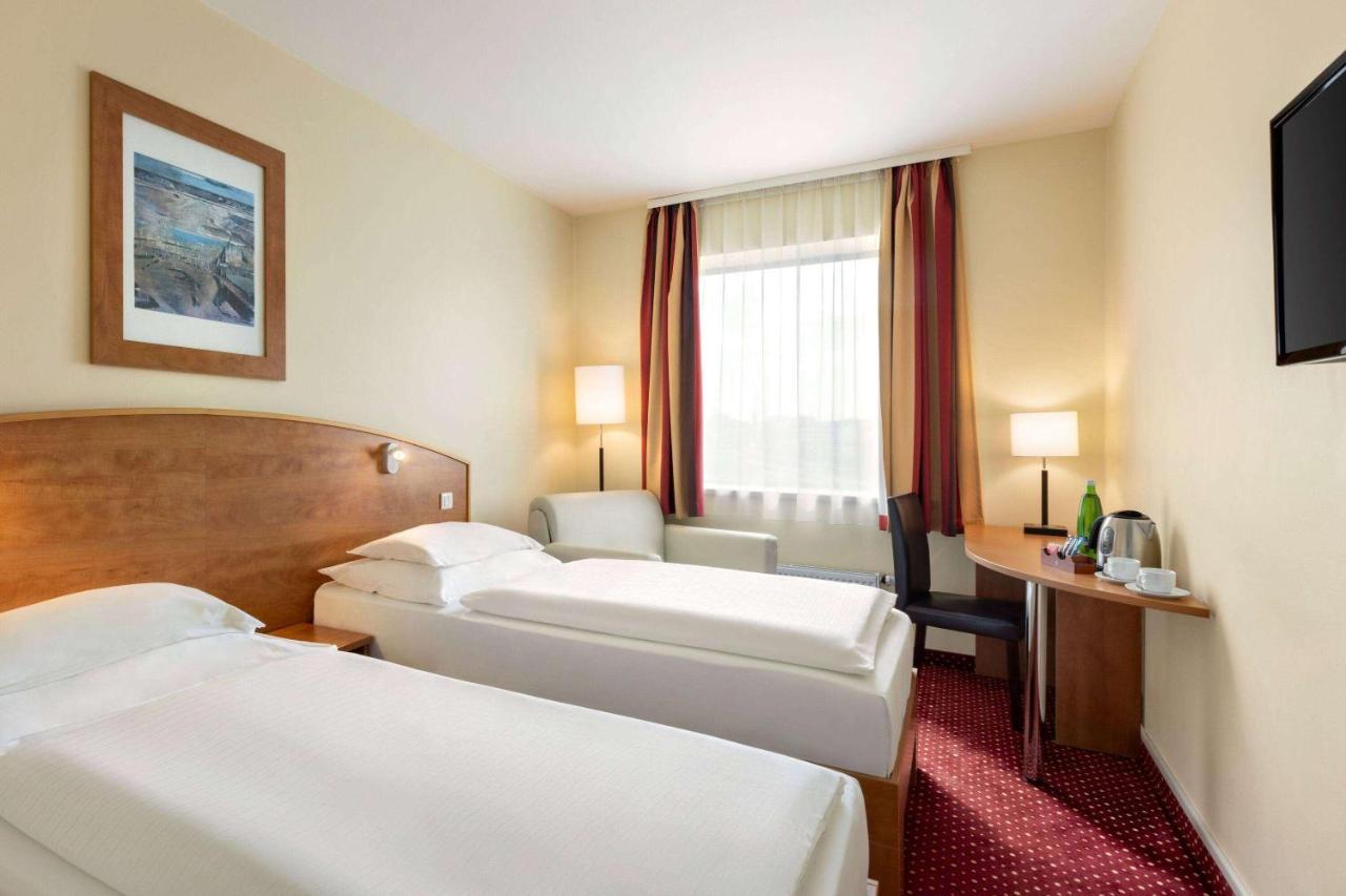 Amedia Express Hotel